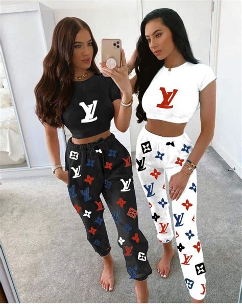 louis vuitton set clothes